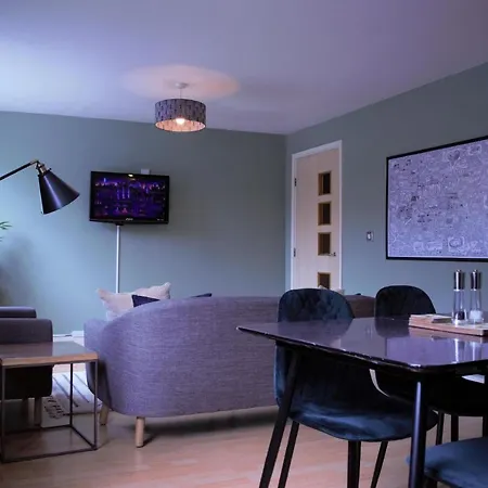 Sealand With Allocated Parking! Apartament